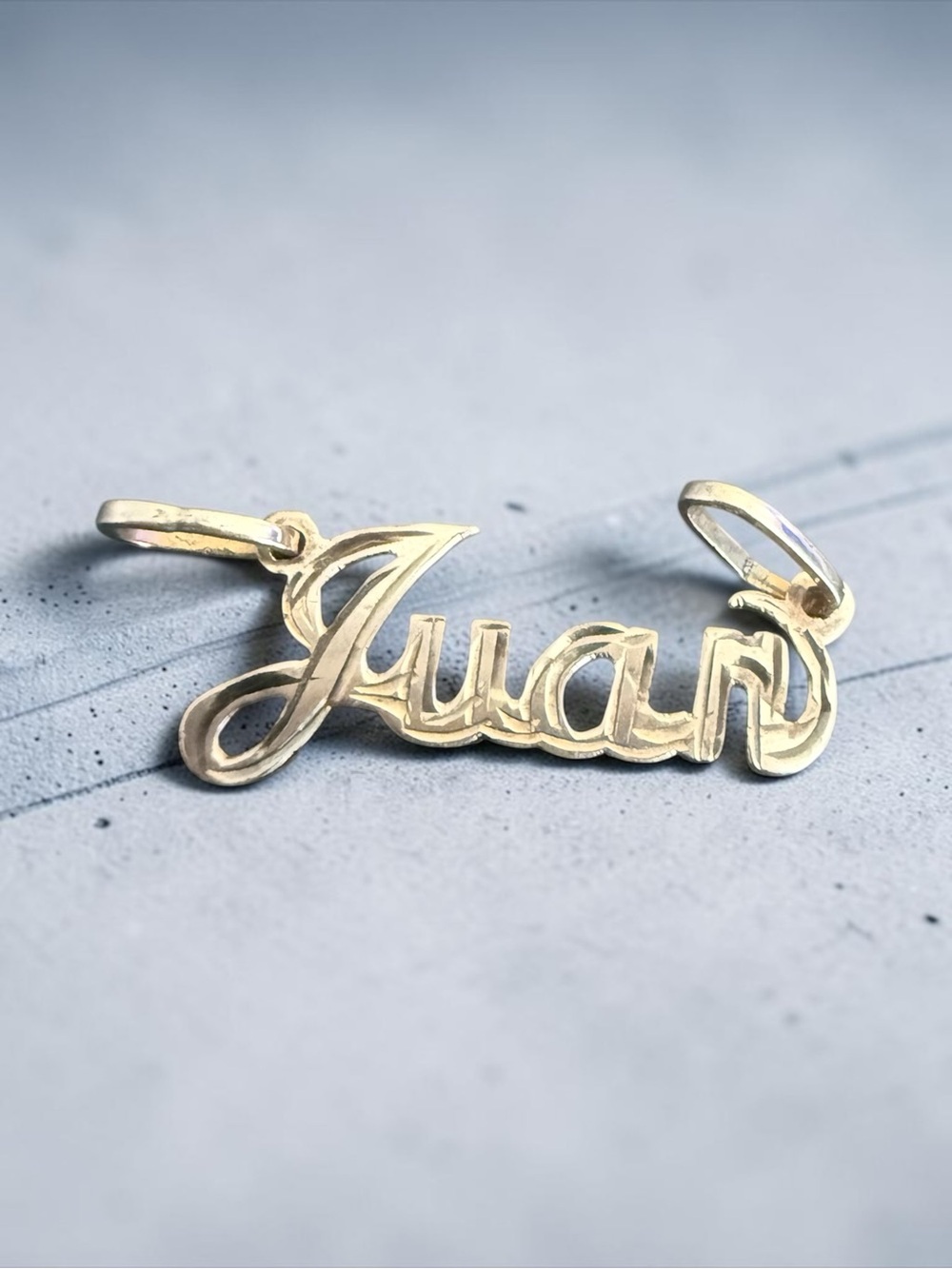 Vintage 1990s 10K Solid Gold Juan Name Pendant